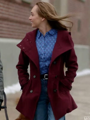 My Christmas Guide 2023 Amber Marshall Hooded Coat