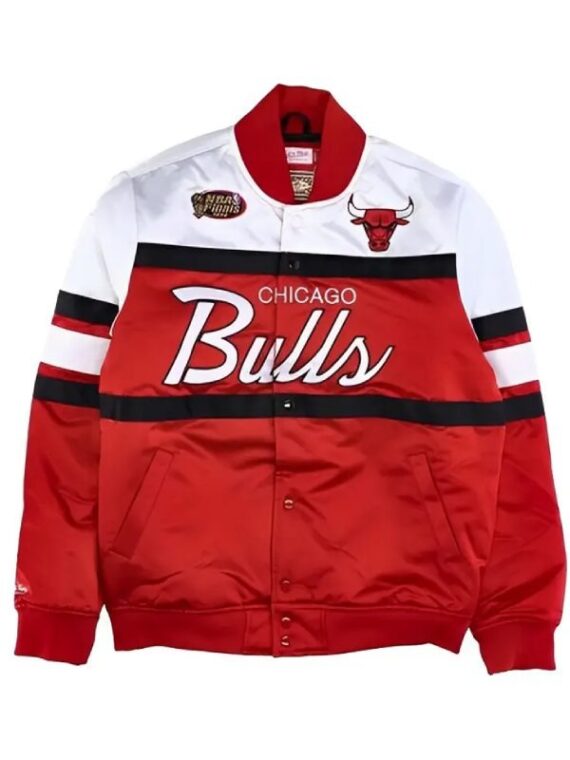 NBA Chicago Bulls Varsity Bomber Jacket