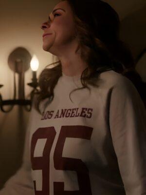 9-1-1 S08 Jennifer Love Hewitt 95 Los Angeles Sweatshirt