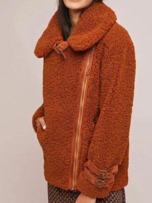TV-Series-Today-Show-2025-Savannah-Guthrie-Brown-Sherpa-Jacket