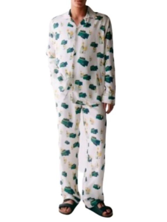 The White Lotus Leslie Bibb Print Pajamas