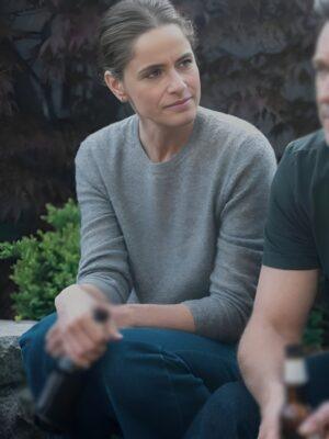 Your Friends and Neighbors Amanda Peet Sweater