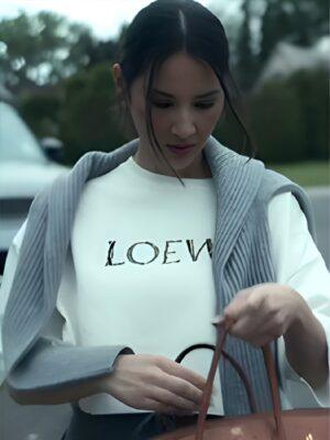 Your Friends And Neighbors Olivia Munn Loewe T-Shirt