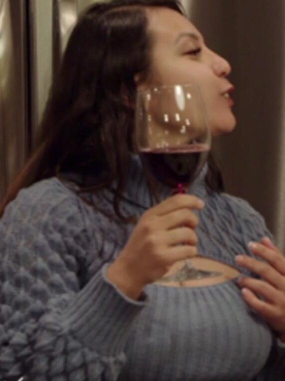 90 Day Fiance S11 Blue Cut Out Knit Sweater