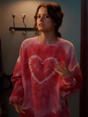 Maxine Baker TV Series Ginny & Georgia S03 Sara Waisglass Tie Dye Heart Sweatshirt