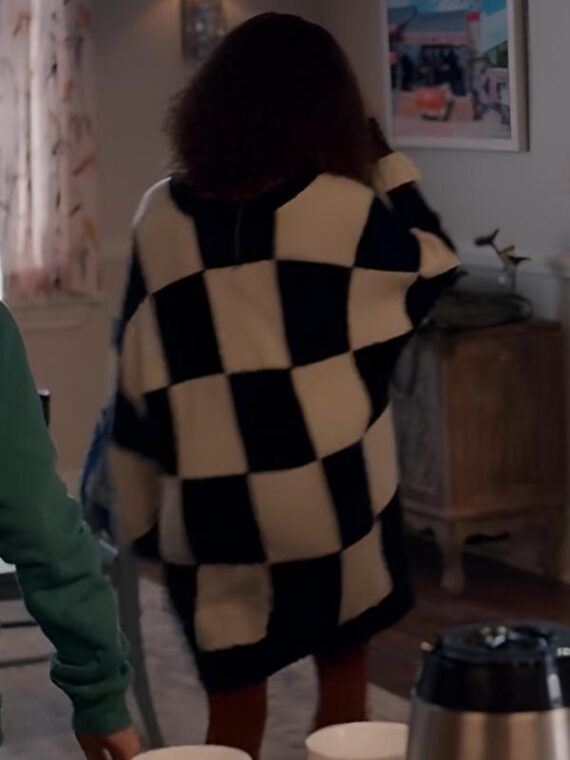 Ginny and Georgia Ginny Miller Oversized Colorblock Sweater