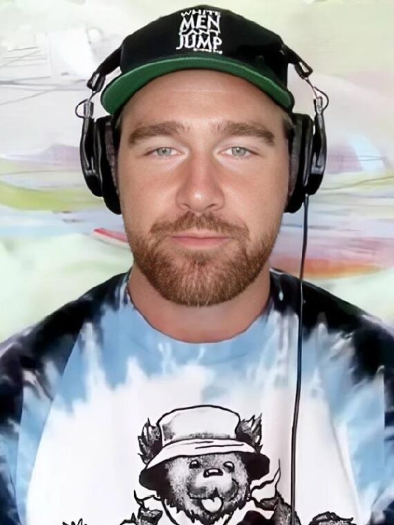 Travis Kelce Grateful Dead Invasion T-Shirt