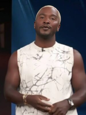 Access Hollywood Scott Evans White Marble Print Sweater Vest
