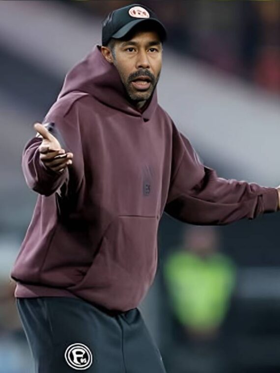 Fortuna Düsseldorf Coach Daniel Thioune Burgundy Hoodie